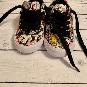 Disneyland shoes !!!
